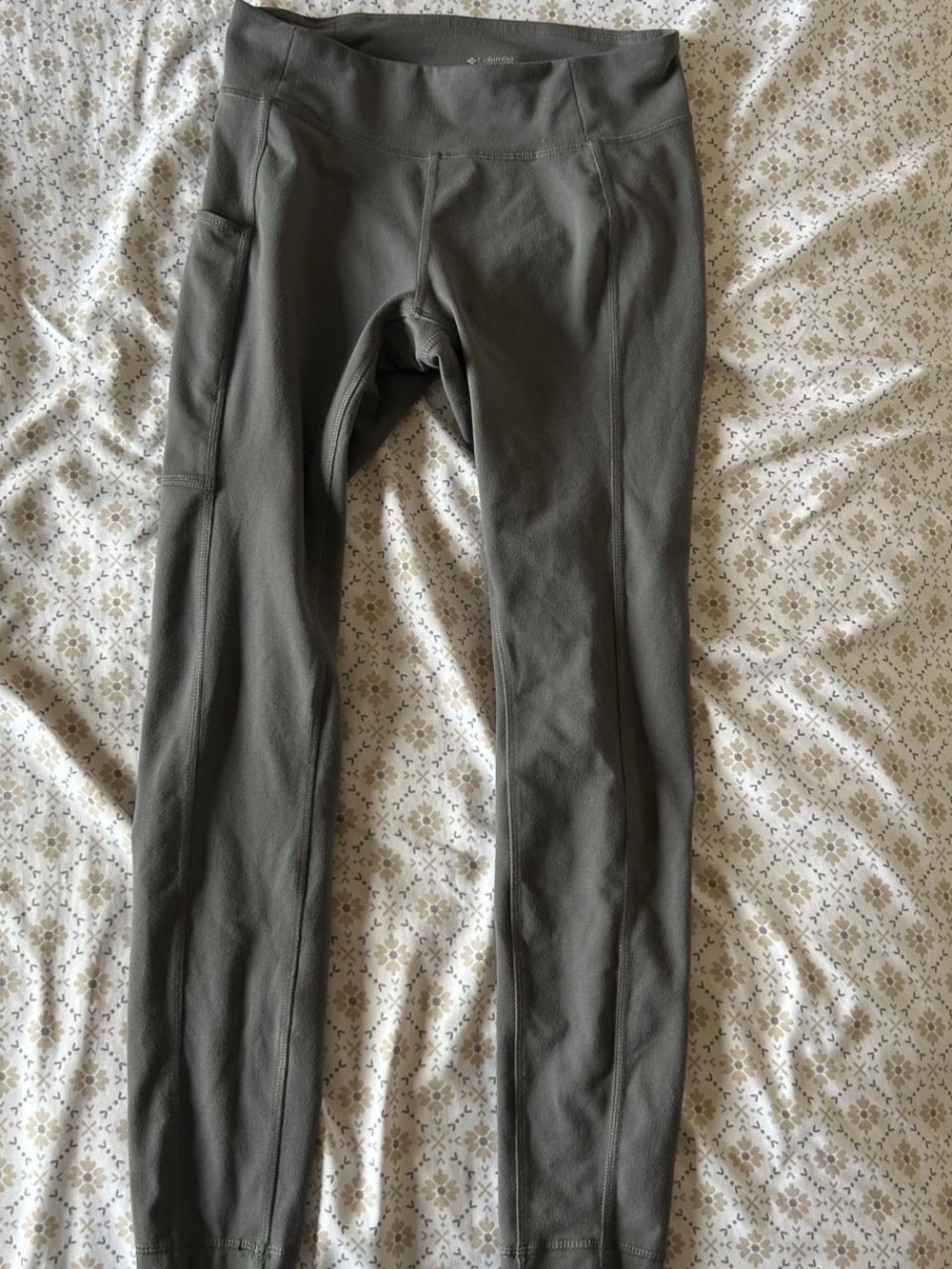Columbia Olive Gray Women's Performance Leggings